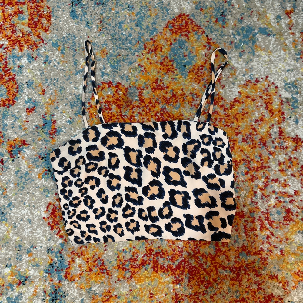 Victoria's Secret Leopard Print Open Back Crop Top